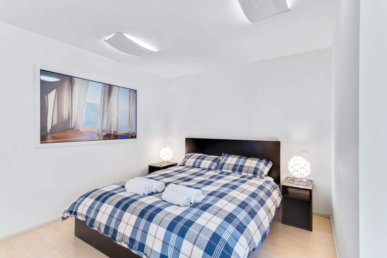 La Perla Apartment Como Luaran gambar