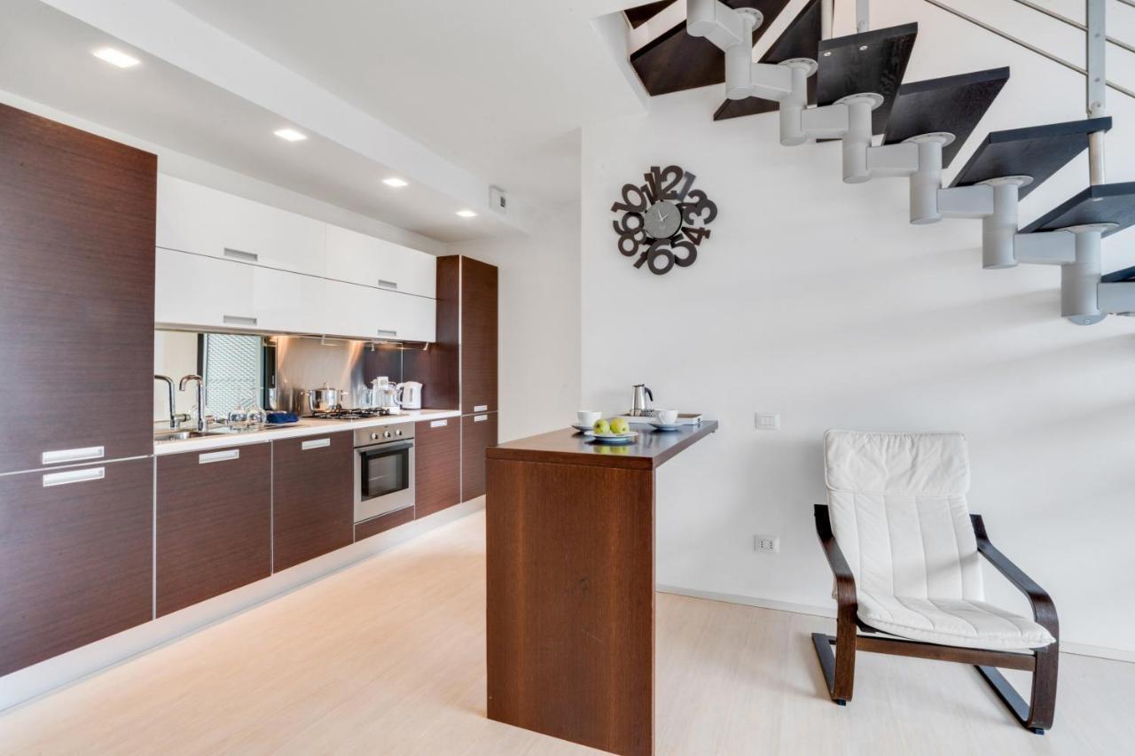 La Perla Apartment Como Luaran gambar